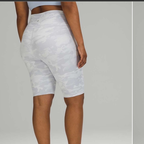 EUC Lululemon Wunder Under Short 10" *Ribbed - Incognito Camo Jacquard Sz 2 *X2 - Picture 1 of 4